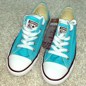 BRAND NEW Aqua Chuck Taylor All Star Low Top Sz 5
